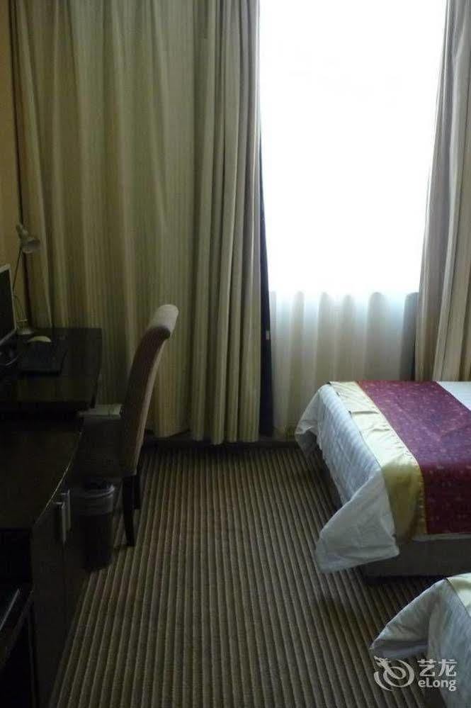 Jinan Hairun International Business Hotel Экстерьер фото